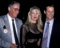 Basinger's Father, Kim Basinger and Brother during "Batman" Los Angeles Premiere at Mann Village theater in Westwood, California, United States. (Photo by Ron Galella/Ron Galella Collection via Getty Images)