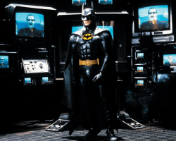 Batman-Promotion-Photos-01