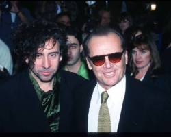 288329 09: Director Tim Burton and actor Jack Nicholson attend the premiere of "Mars Attacks" at Mann