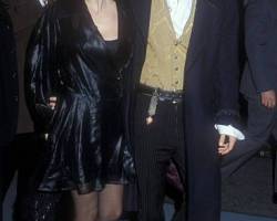 Winona Ryder and Johnny Depp during "Edward Scissorhands" Premiere in Los Angeles, California, United States. (Photo by Barry King/WireImage)